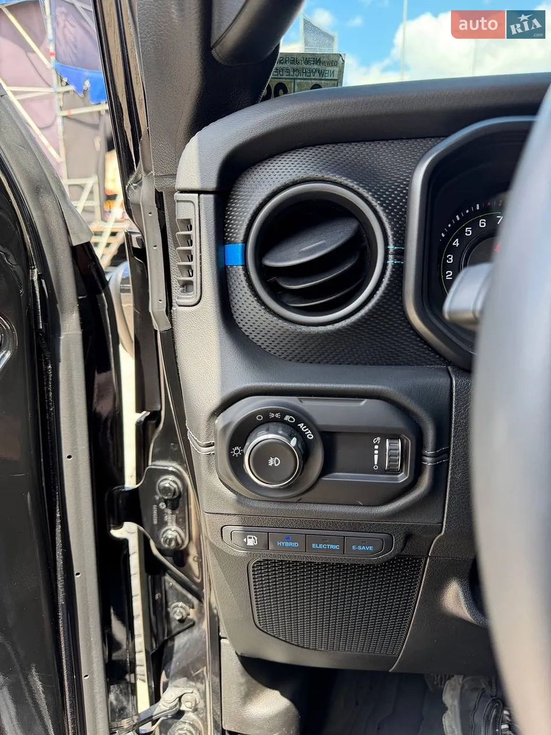2024 Jeep Wrangler - мініатюра 20