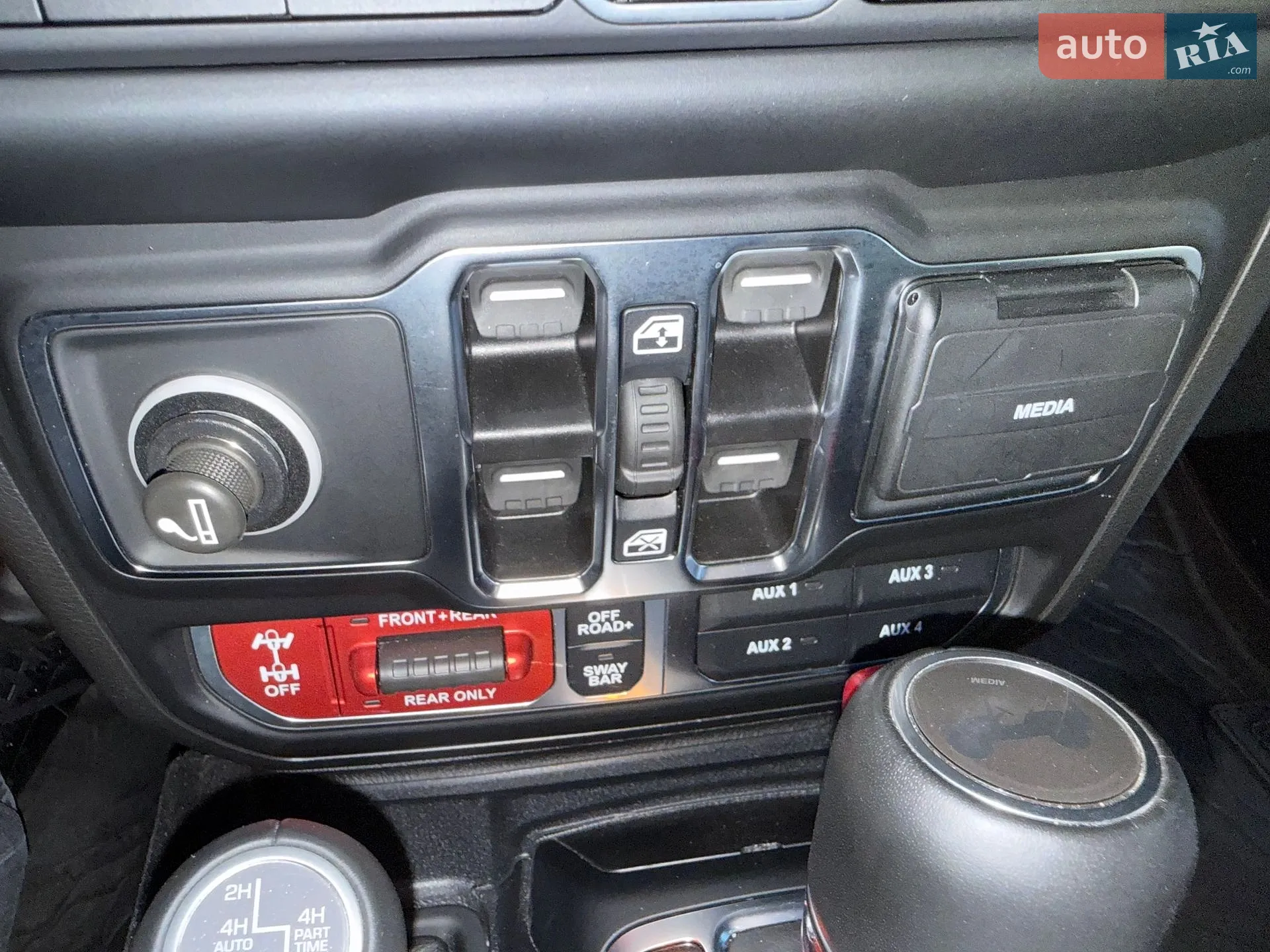 2023 Jeep Wrangler - мініатюра 15
