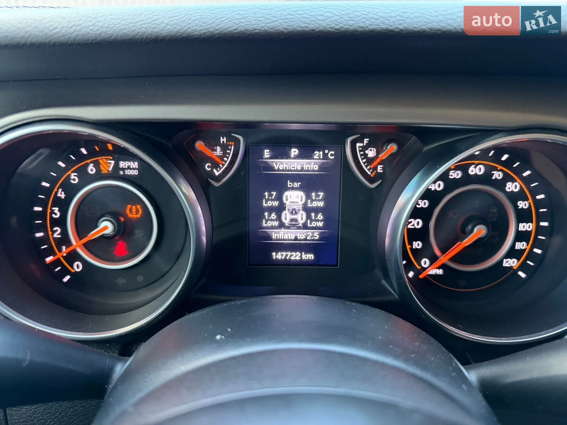 2020 Jeep Wrangler - мініатюра 27