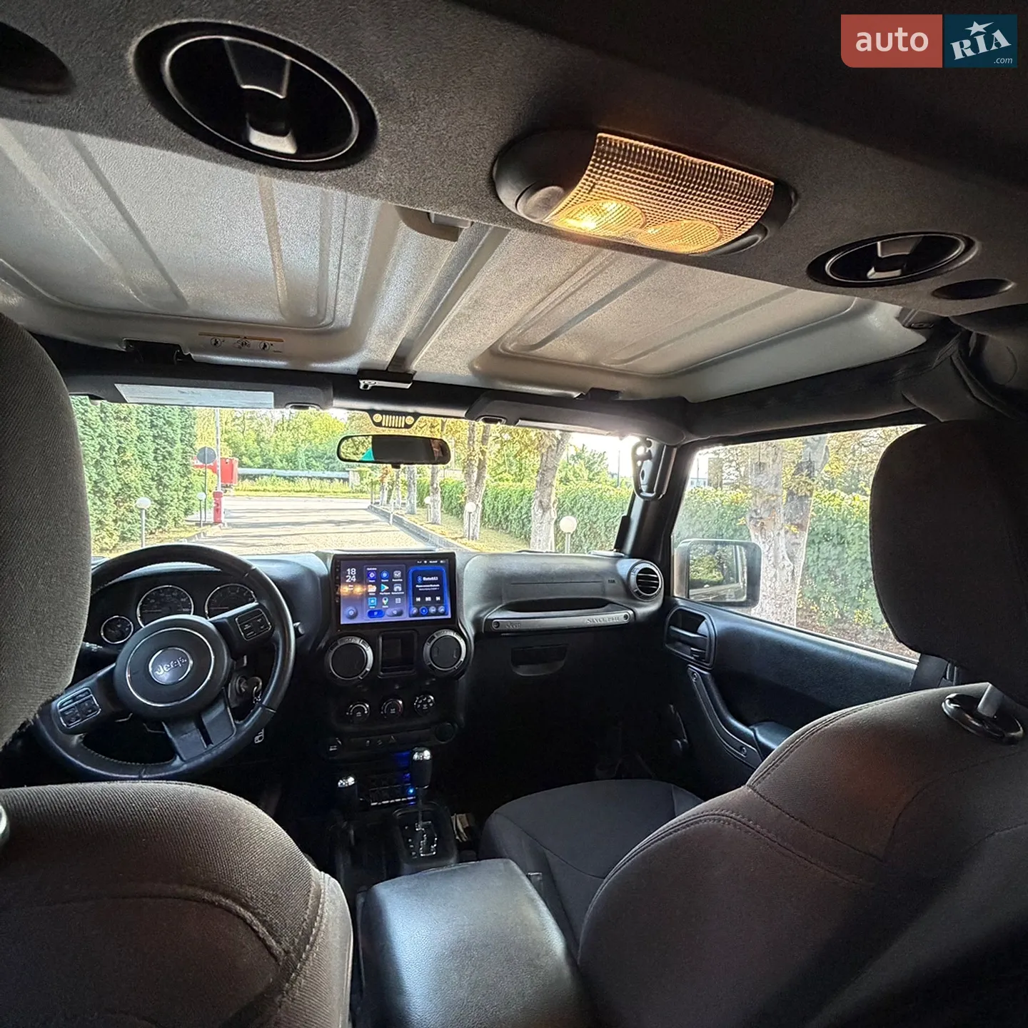 2016 Jeep Wrangler - мініатюра 33
