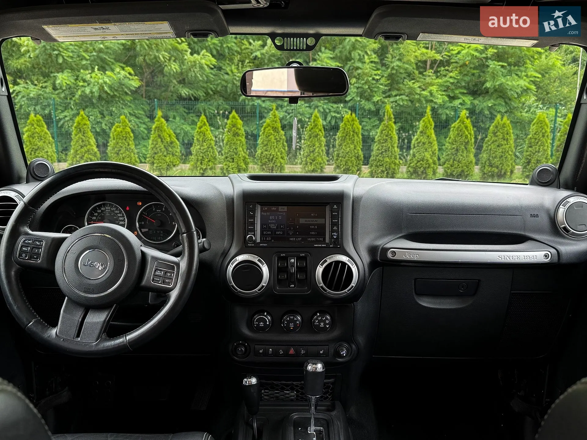2012 Jeep Wrangler - мініатюра 16