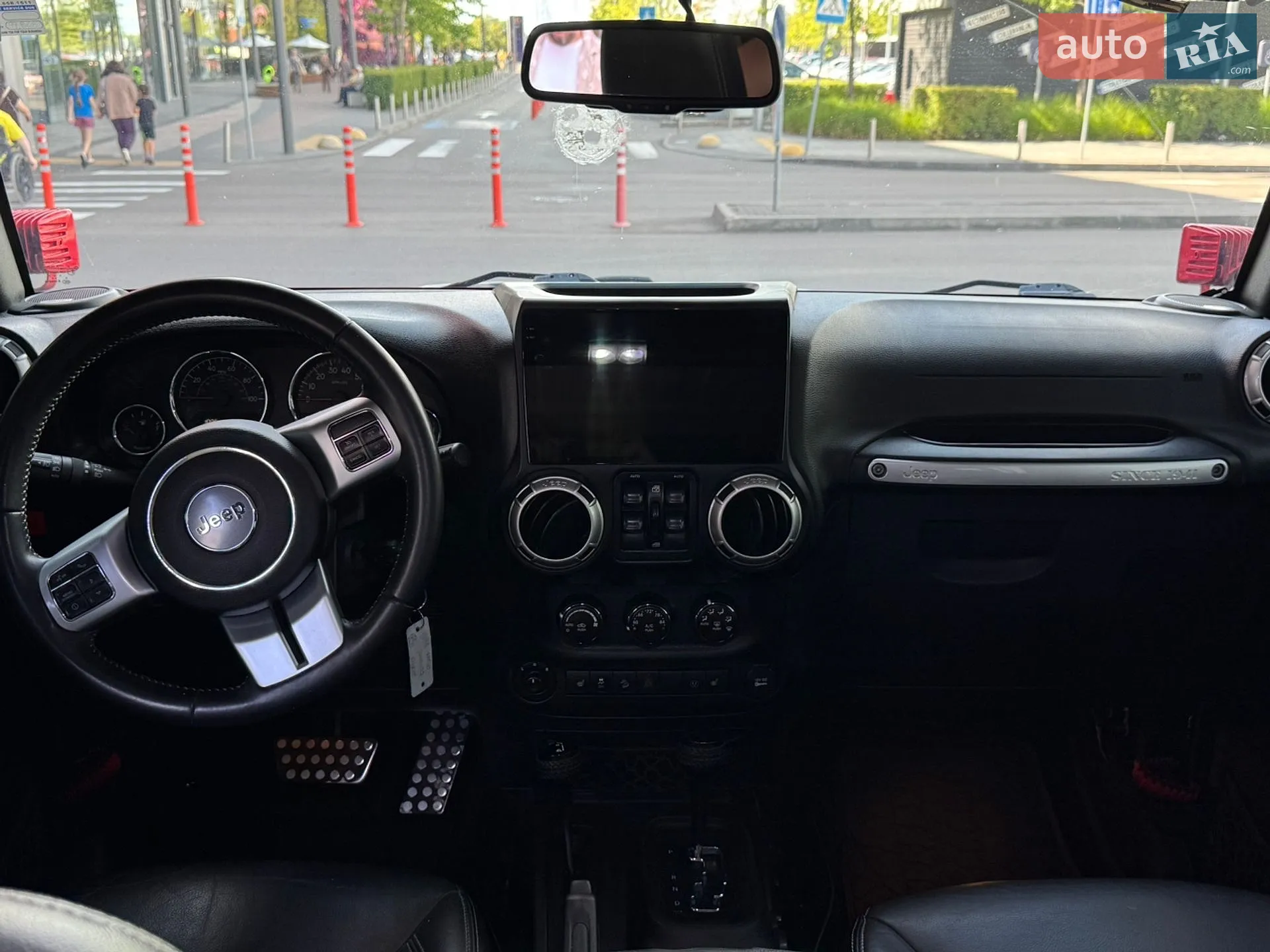 2016 Jeep Wrangler - мініатюра 15
