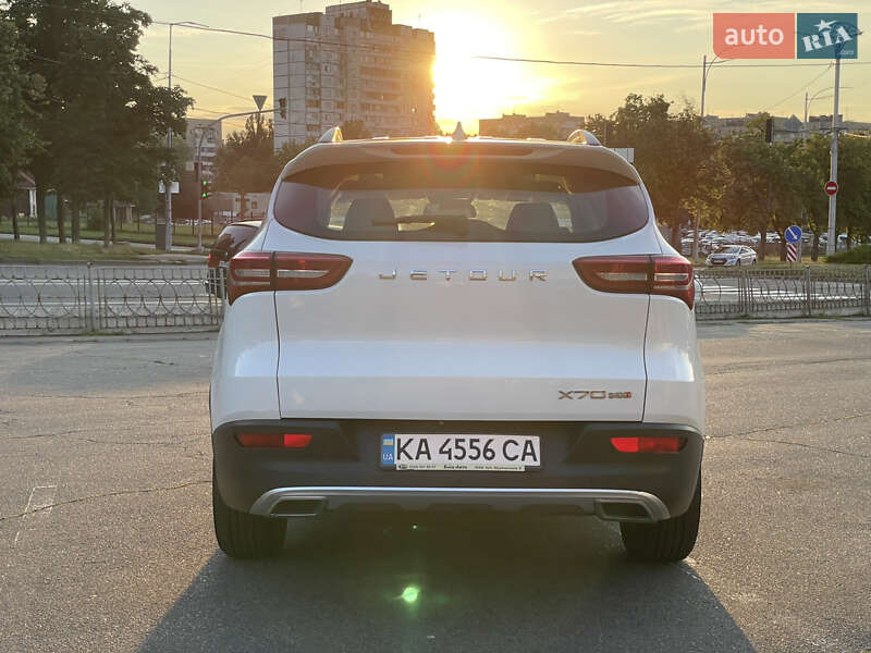 Внедорожник / Кроссовер Jetour X70 2021 в Киеве