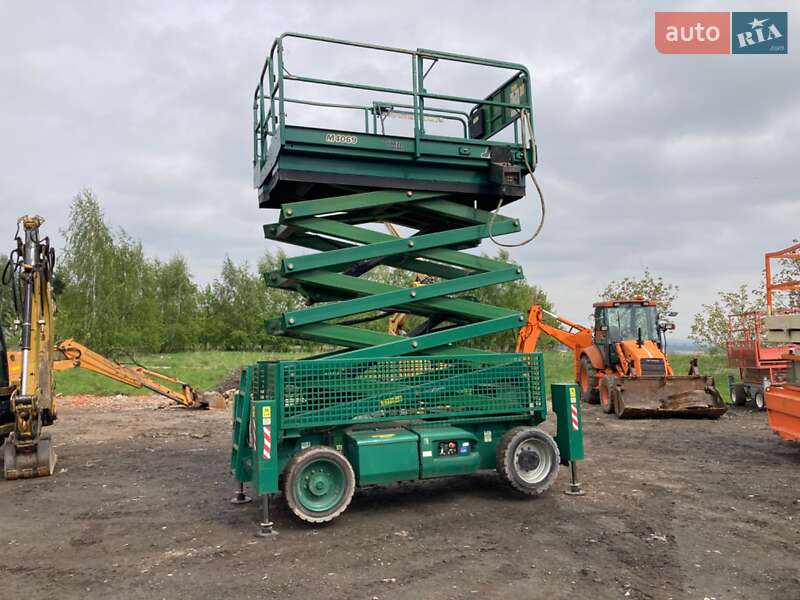 Ножничный подъемник JLG 4069 LE 2005 в Жидачове