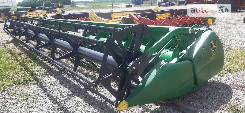 John Deere 630F
