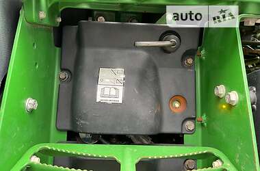 Трактор сельскохозяйственный John Deere 7280R 2016 в Звенигородке