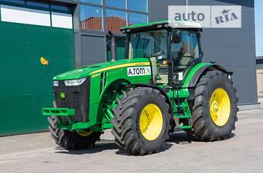 Трактор сельскохозяйственный John Deere 8335 R 2013 в Житомире