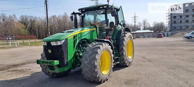 John Deere 8345R