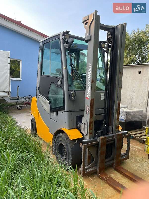 Вилочный погрузчик Jungheinrich TFG 2018 в Ужгороде фото 4 Вилочный погрузчик Jungheinrich TFG 2018 в Ужгороде