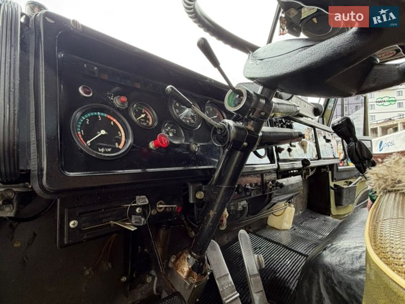 Самосвал КамАЗ 4310 1989 в Буковеле