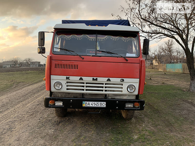 Зерновоз КамАЗ 53202 1992 в Петровому