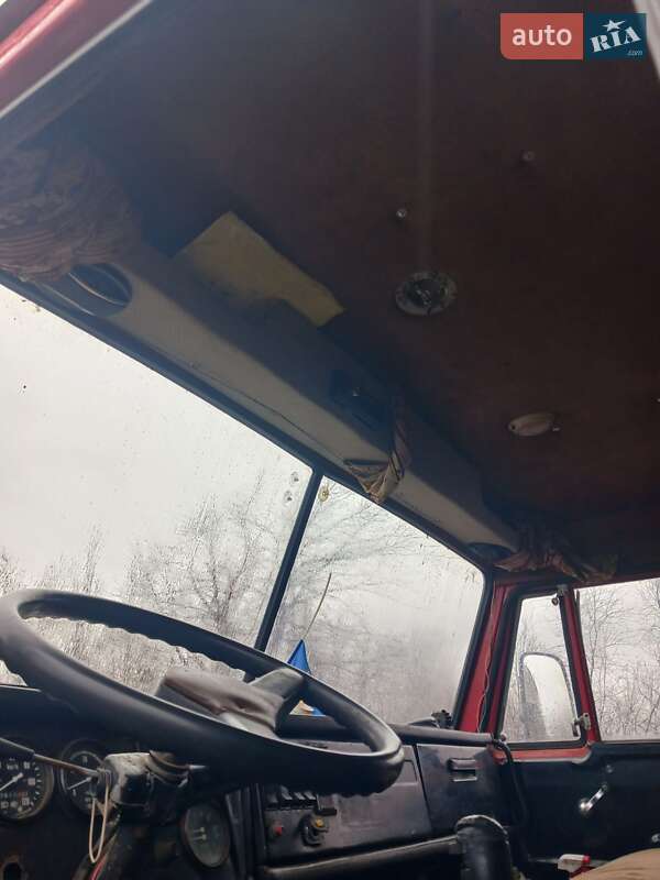 Зерновоз КамАЗ 53202 1991 в Кривом Роге