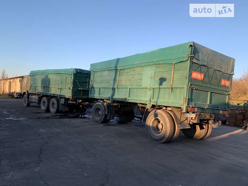 Зерновоз КамАЗ 53212 1989 в Горішніх Плавнях