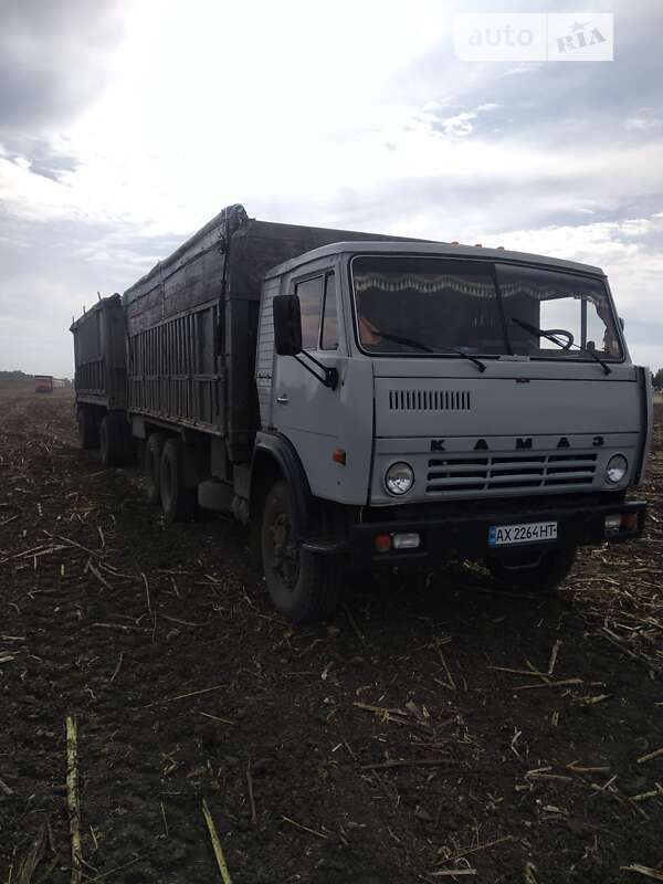 Контейнеровоз КамАЗ 53212 1986 в Ахтырке