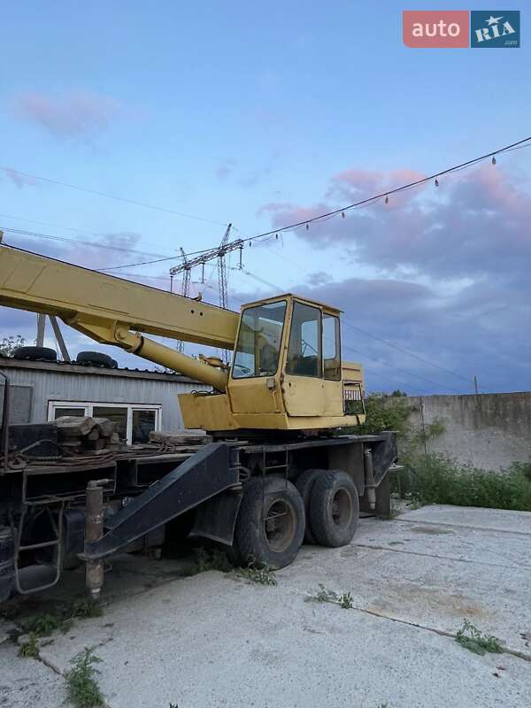 Другие грузовики КамАЗ 53212 1988 в Киеве