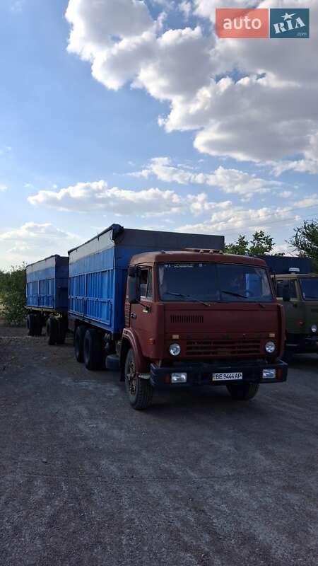 Контейнеровоз КамАЗ 53212 1991 в Миколаєві