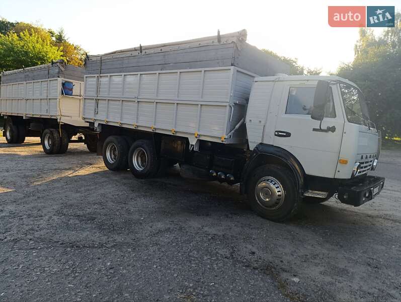 Самоскид КамАЗ 53212 1992 в Березані