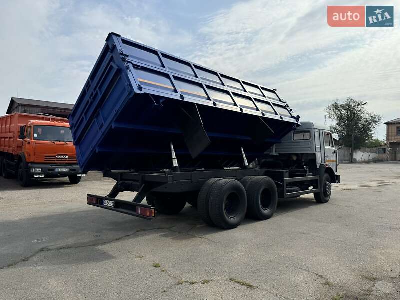 Самосвал КамАЗ 53215 2004 в Гайвороне