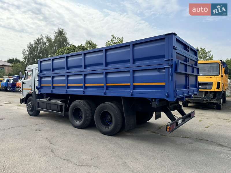 Самосвал КамАЗ 53215 2004 в Гайвороне