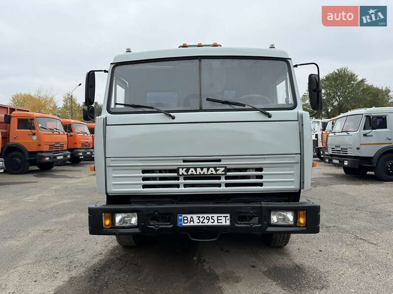 Самосвал КамАЗ 53215 2004 в Гайвороне