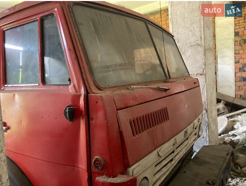 Тягач КамАЗ 5411 1992 в Ивано-Франковске