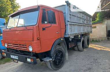 Зерновоз КамАЗ 55102 1990 в Кельменцях