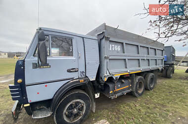 Самосвал КамАЗ 55102 1981 в Крыжополе