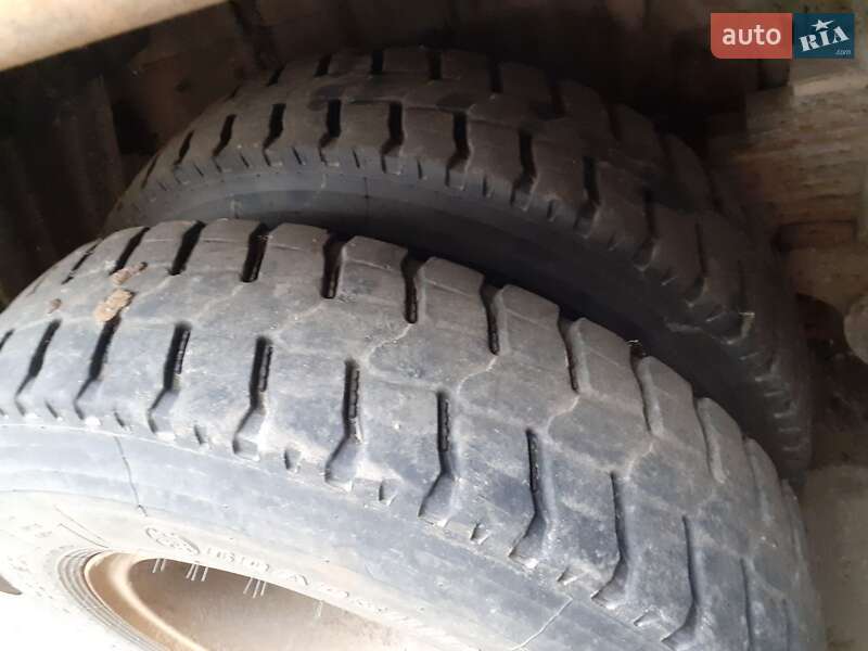 Самоскид КамАЗ 55111 1990 в Чугуєві
