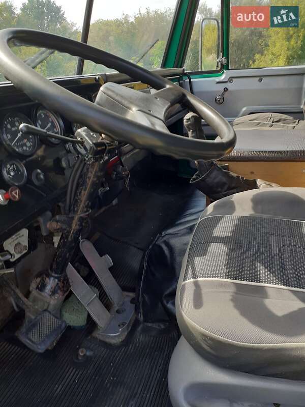 Самосвал КамАЗ 55111 1990 в Чугуеве