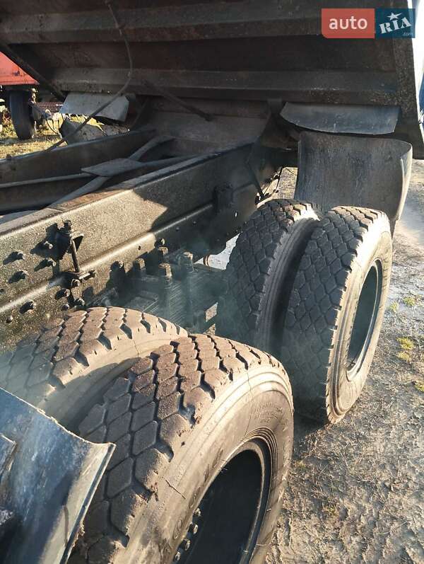 Самосвал КамАЗ 5511 1988 в Царичанке