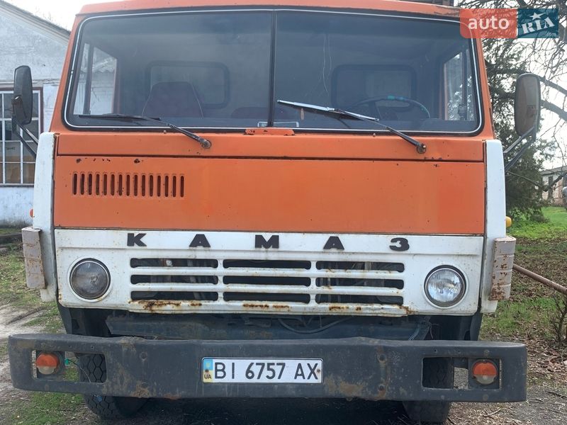 Самоскид КамАЗ 5511 1988 в Абазівці