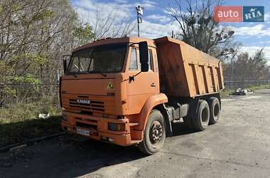 Самосвал КамАЗ 65115 2007 в Стоянке Самосвал КамАЗ 65115 2007 в Стоянке