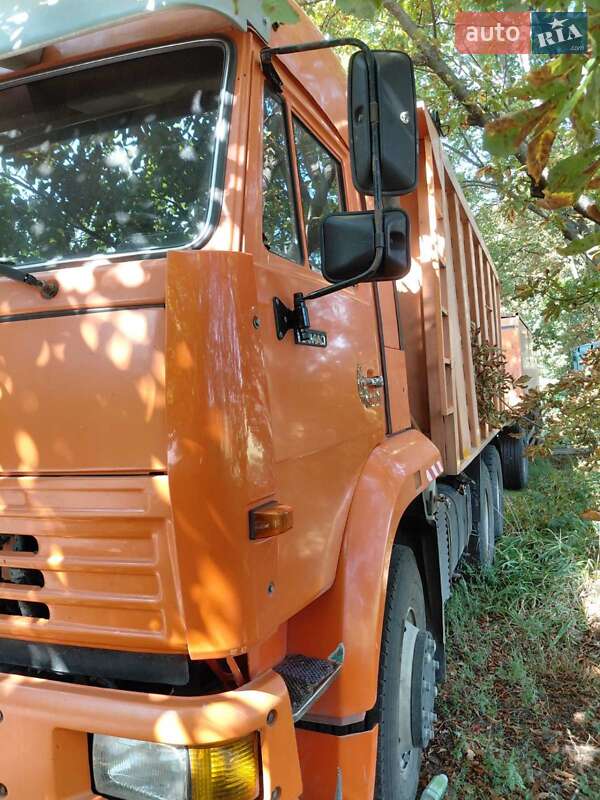 Самоскид КамАЗ 6520 2003 в Дніпрі