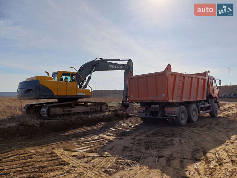 Самосвал КамАЗ 6520 2008 в Стрые