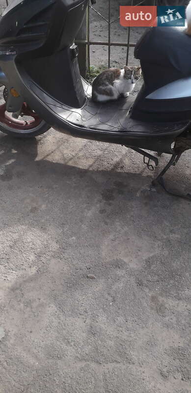 Скутер Kanuni Revolt 2007 в Первомайську