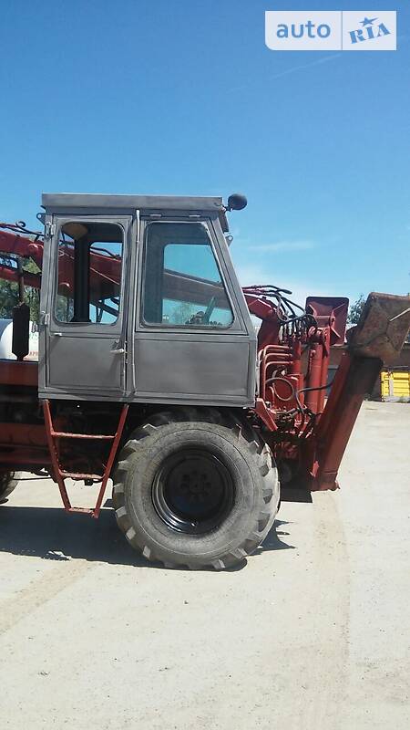 Экскаватор погрузчик Карпатец ПЭА-1.0 1995 в Ивано-Франковске