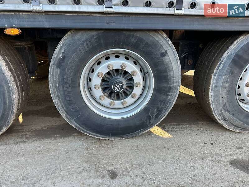 Тентований борт (штора) - напівпричіп Kassbohrer Maxima 2022 в Львові