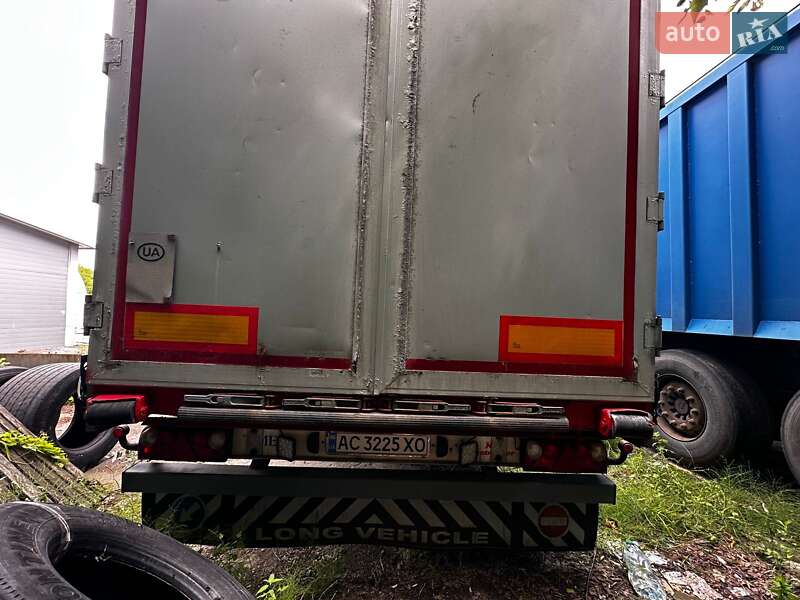 Тентованный борт (штора) - полуприцеп Kassbohrer Maxima 2012 в Луцке