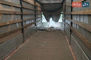 Бортовий напівпричіп Kassbohrer Maxima 2011 в Львові