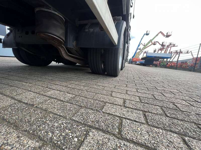 Тентований борт (штора) - напівпричіп Kassbohrer Md 2012 в Хмельницькому