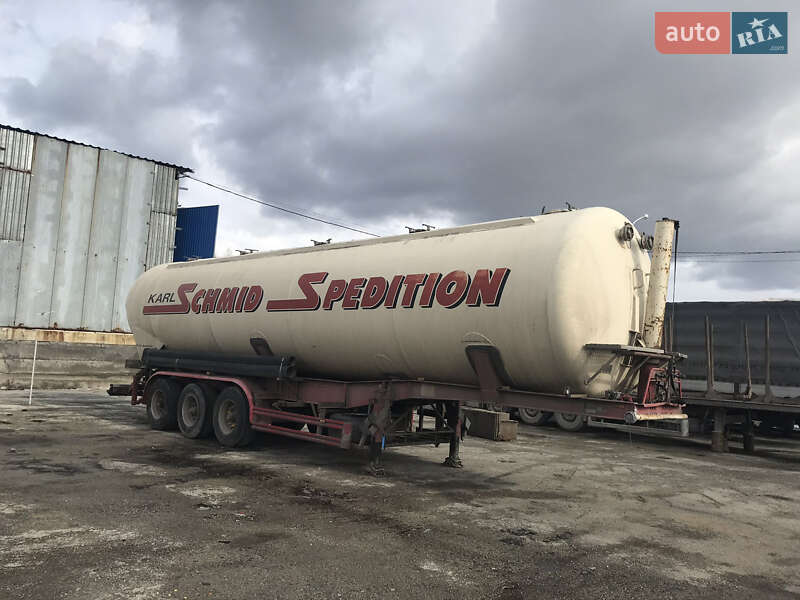 Цистерна полуприцеп Kassbohrer SSK 1992 в Хмельницком
