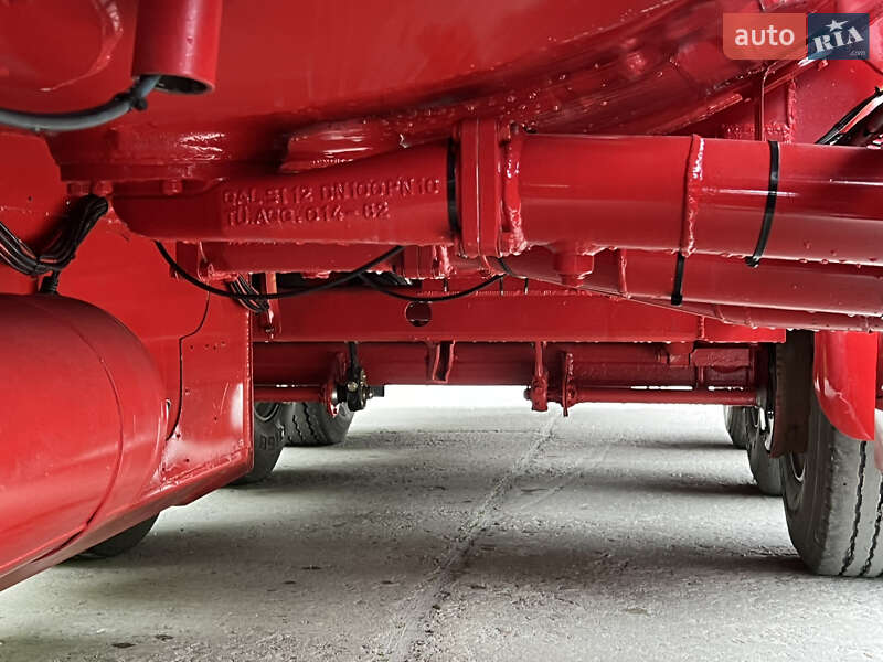 Цистерна полуприцеп Kassbohrer STB 1989 в Киеве