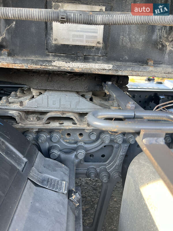 Цистерна Kassbohrer STB 1991 в Києві