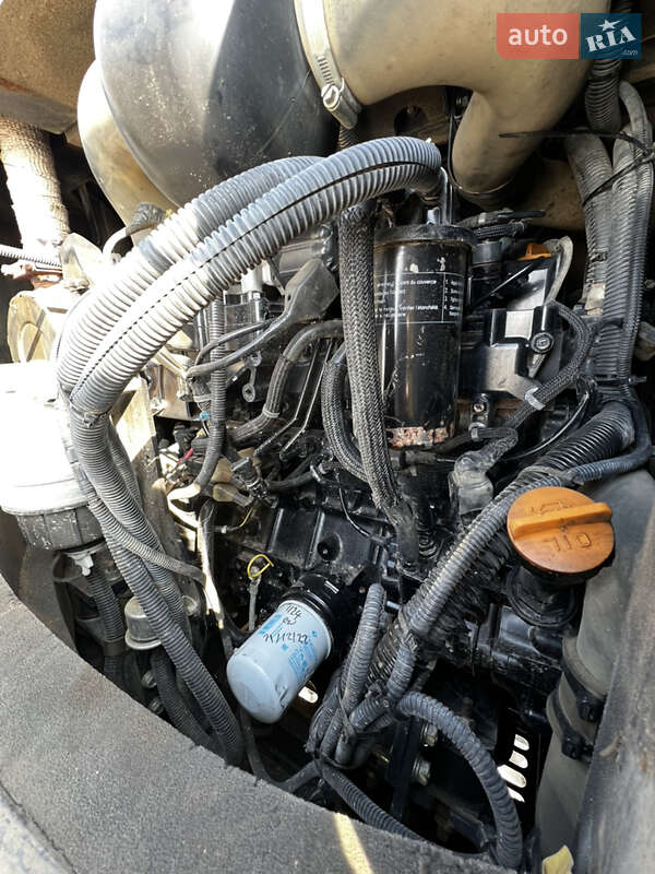 Міні-екскаватор Kato HD 2018 в Тернополі фото 41 Міні-екскаватор Kato HD 2018 в Тернополі