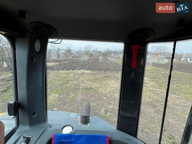 Міні-екскаватор Kato HD 2018 в Тернополі фото 48 Міні-екскаватор Kato HD 2018 в Тернополі