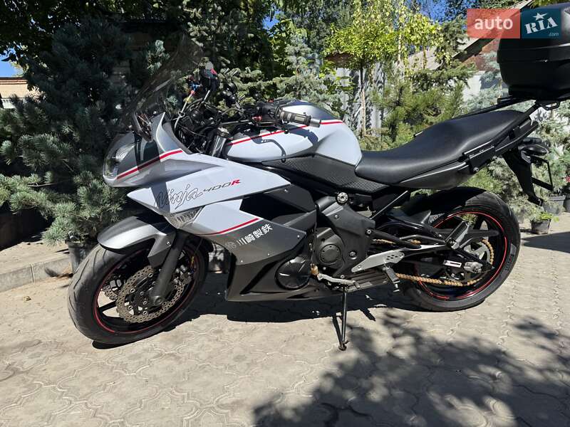 Спортбайк Kawasaki 400 2013 в Дніпрі
