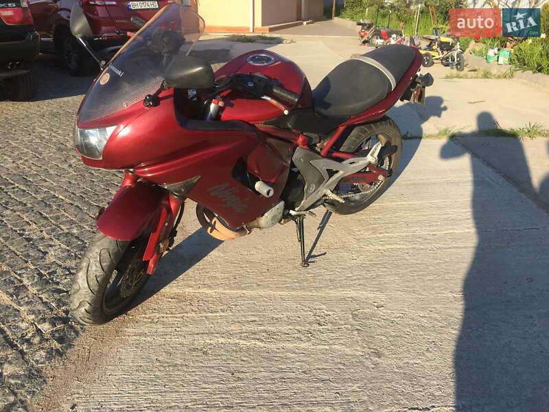 Мотоцикл Багатоцільовий (All-round) Kawasaki 650 2006 в Одесі