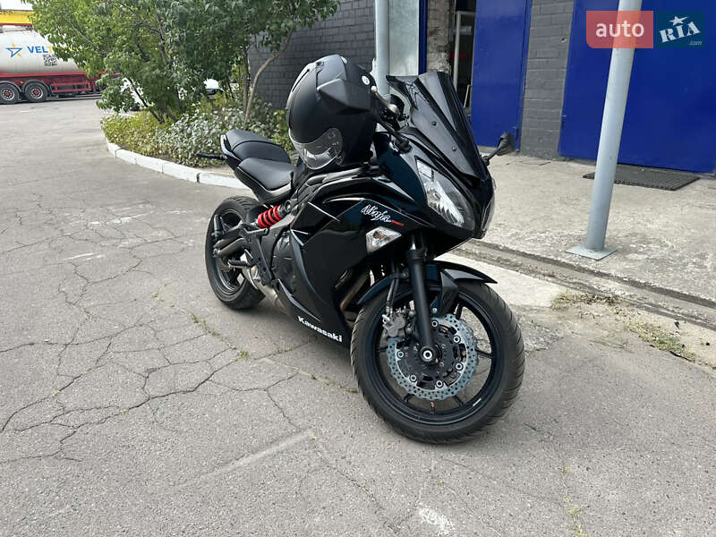Мотоцикл Спорт-туризм Kawasaki 650 2012 в Днепре