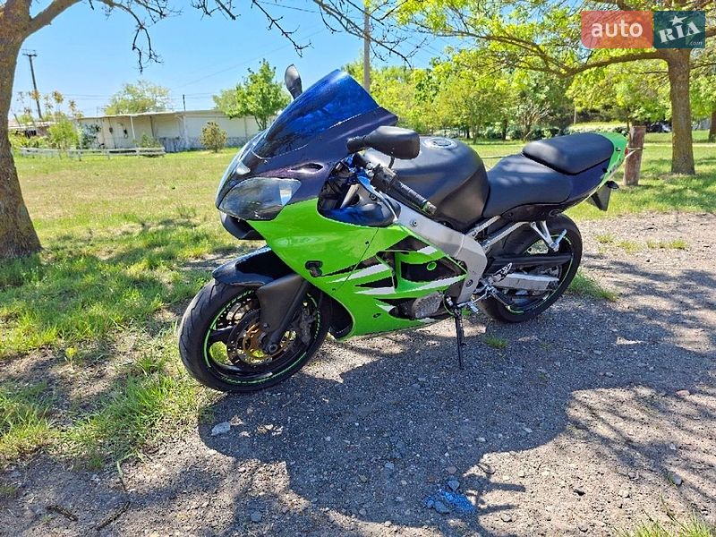 AUTO.RIA – Купить Kawasaki до 3000 долларов в Украине