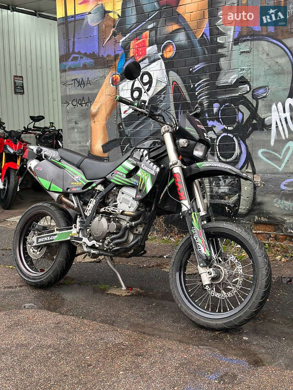 Kawasaki D-Tracker 2006